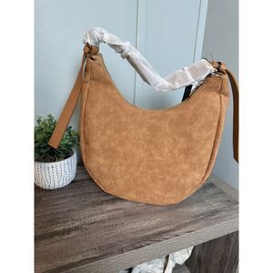 4th & Reckless Una Faux Suede Crescent Bag Shoulder Purse Brown Tan NEW Medium